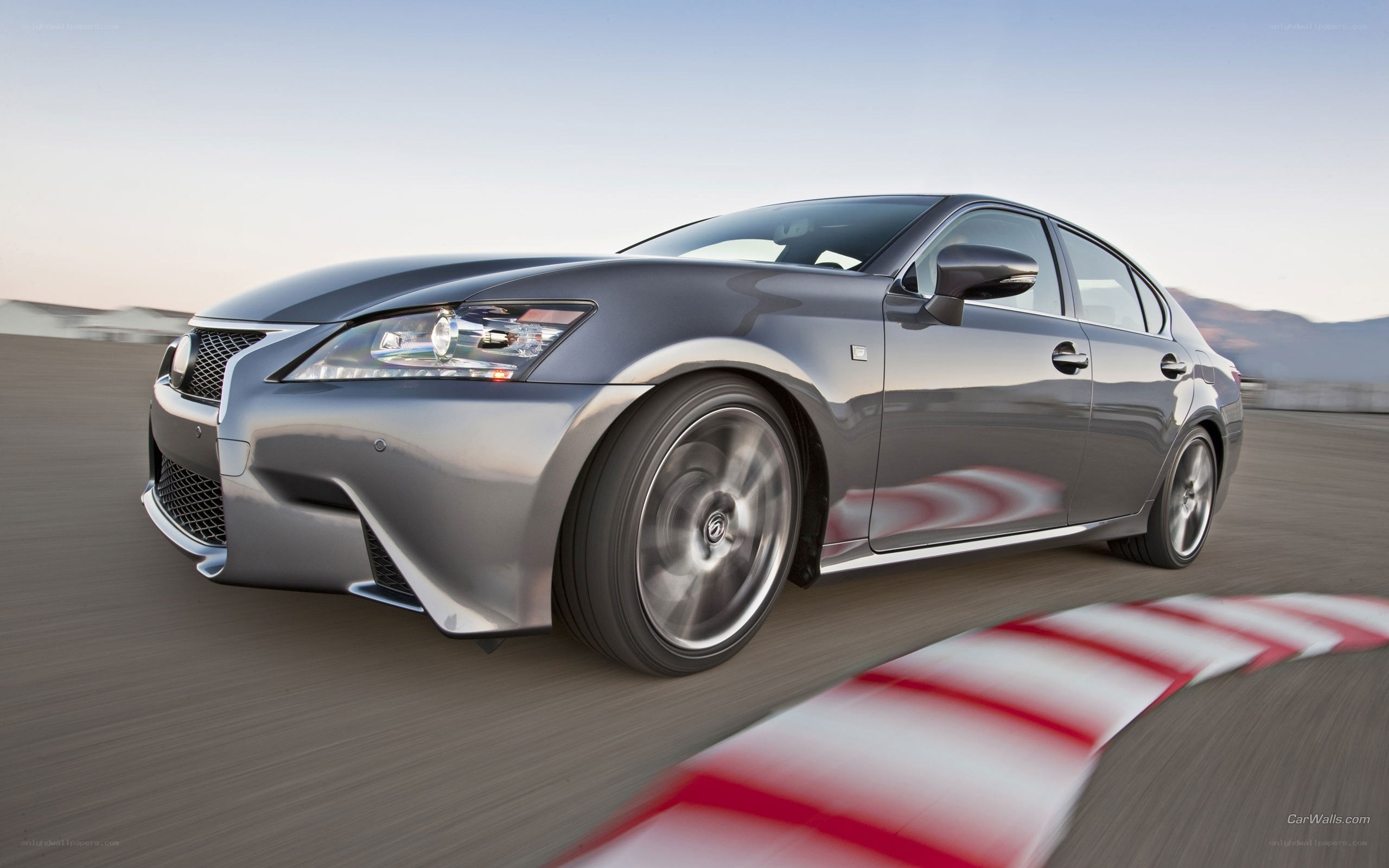 silver lexus gs in motion