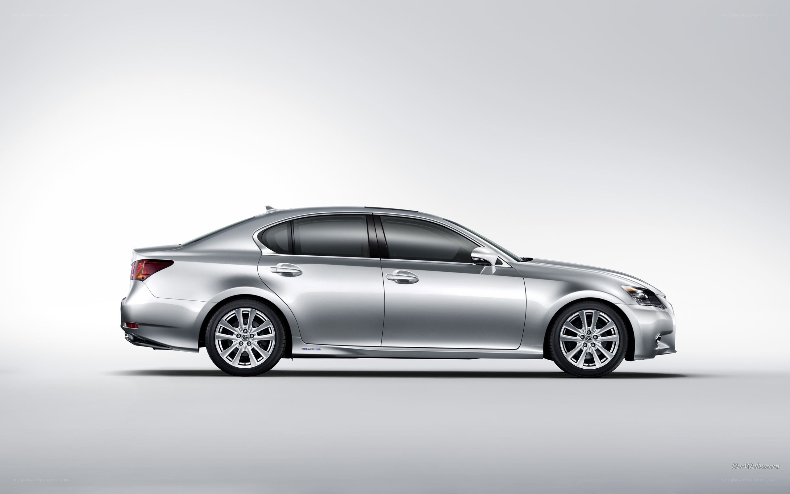 silver lexus gs sedan