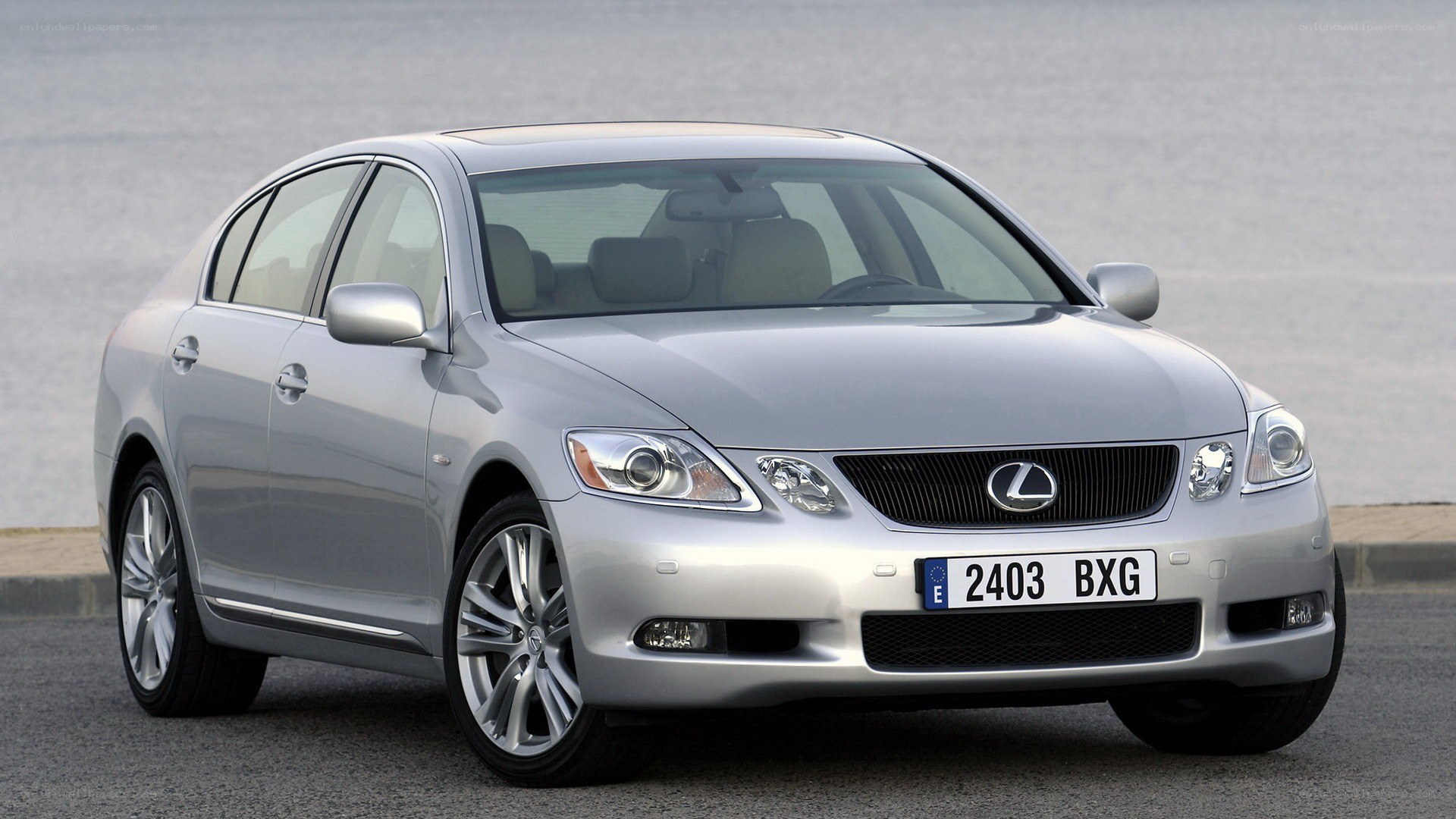 silver lexus gs sedan