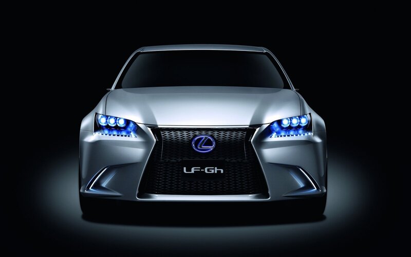 Silver Lexus Lf-gh — Dramatic