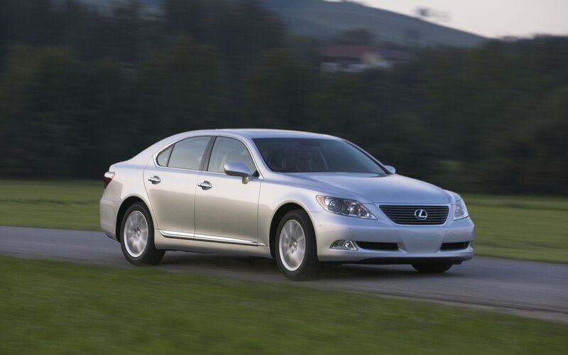 Silver Lexus Sedan — Calm, Sunset, Photograph