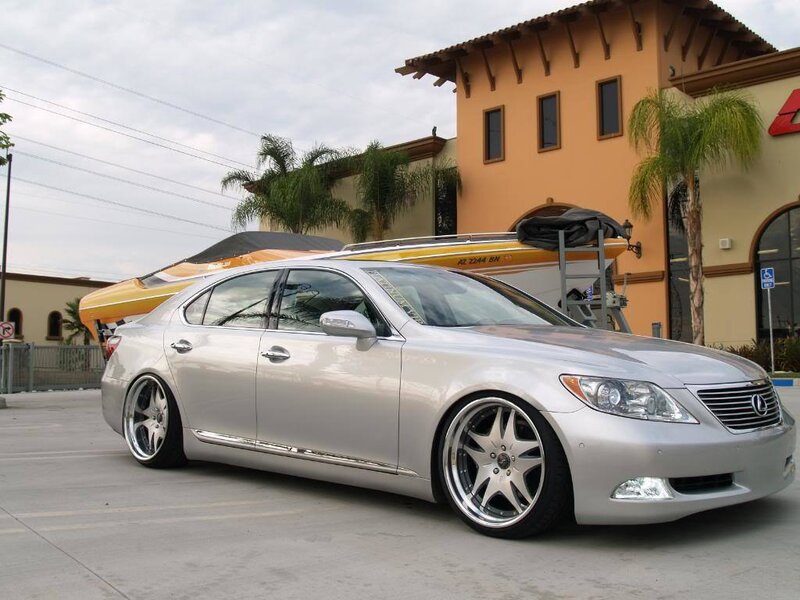 silver lexus with custom wheels