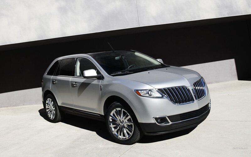 silver lincoln mkt suv