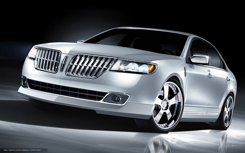 Silver Lincoln Sedan — Dramatic