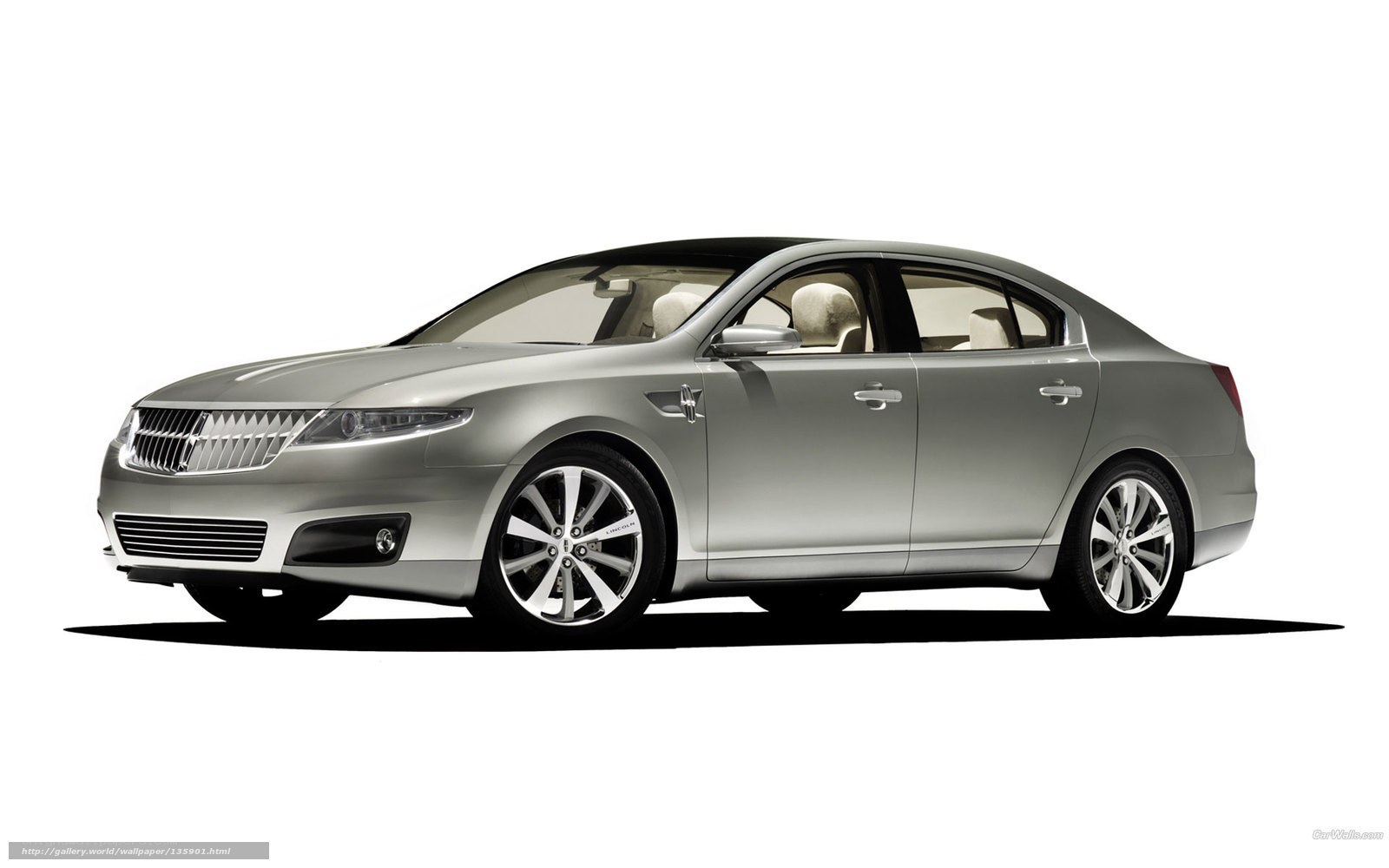 silver lincoln sedan