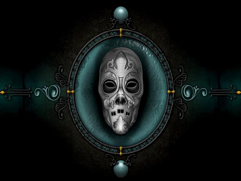 Silver Mask in Frame — Black