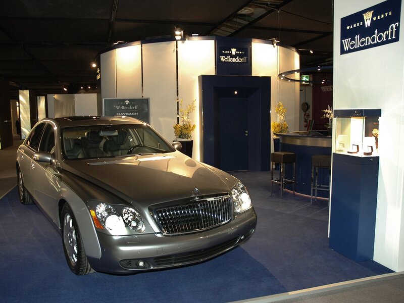 Silver Maybach Sedan — Blue