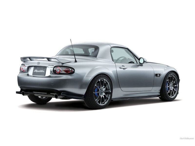 silver mazda roadster sports car