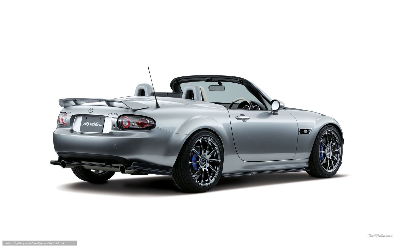 silver mazda roadster