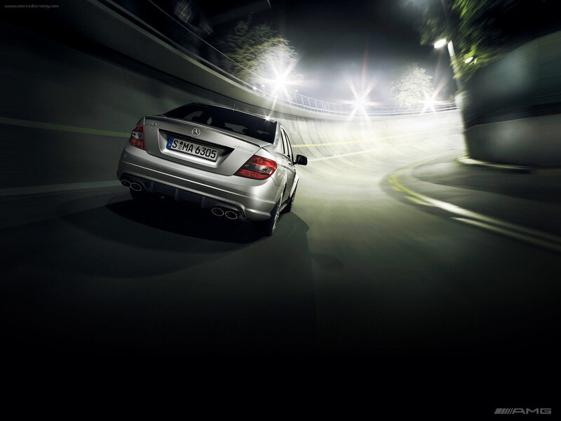 Silver Mercedes-AMG C63 — Dynamic