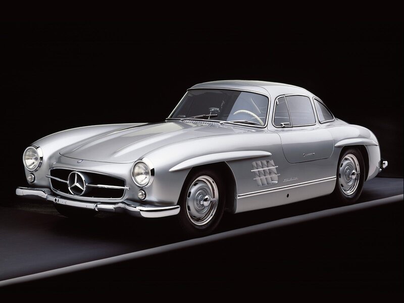 Silver Mercedes-Benz 300SL