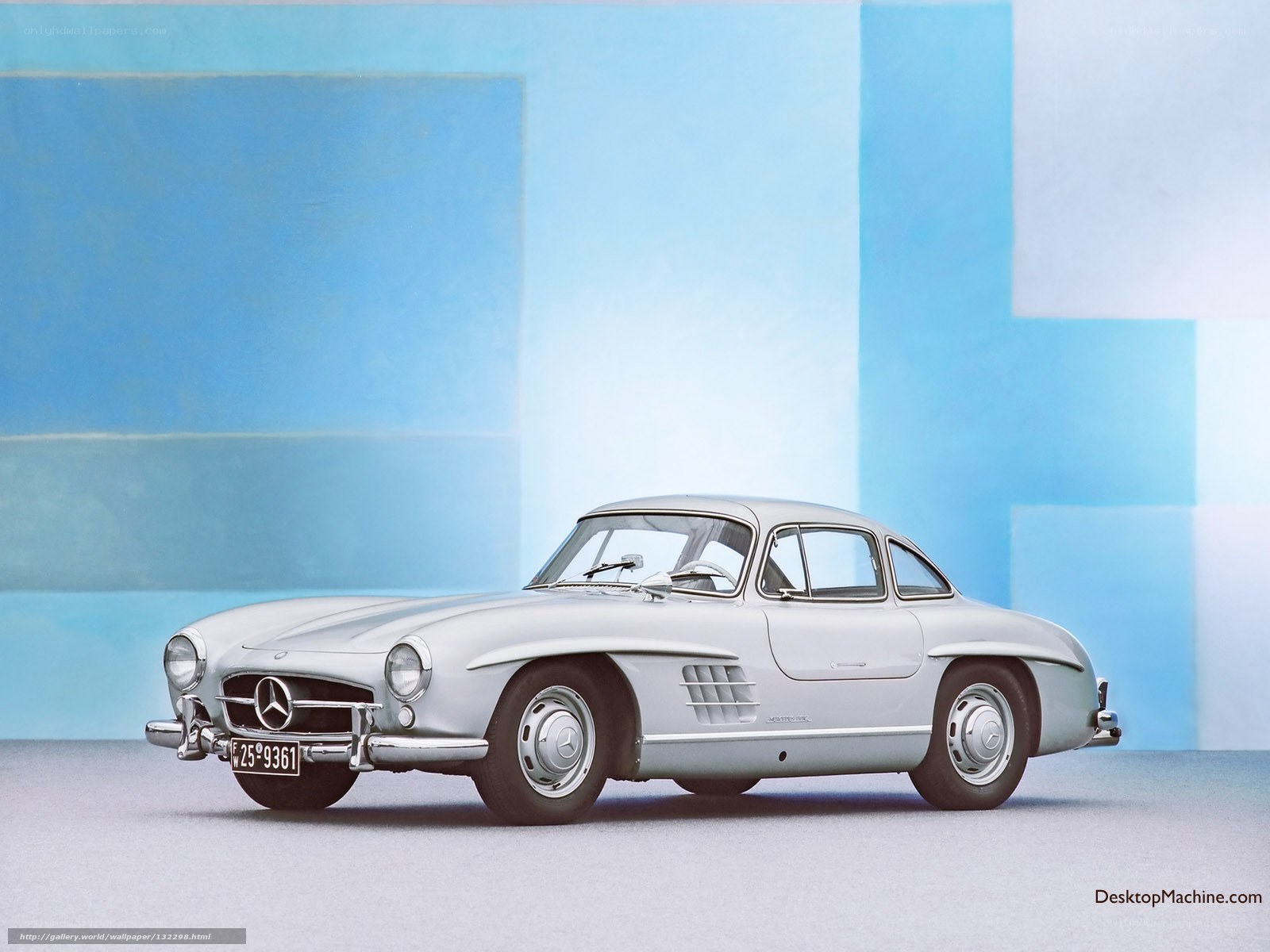 Silver Mercedes-Benz 300SL