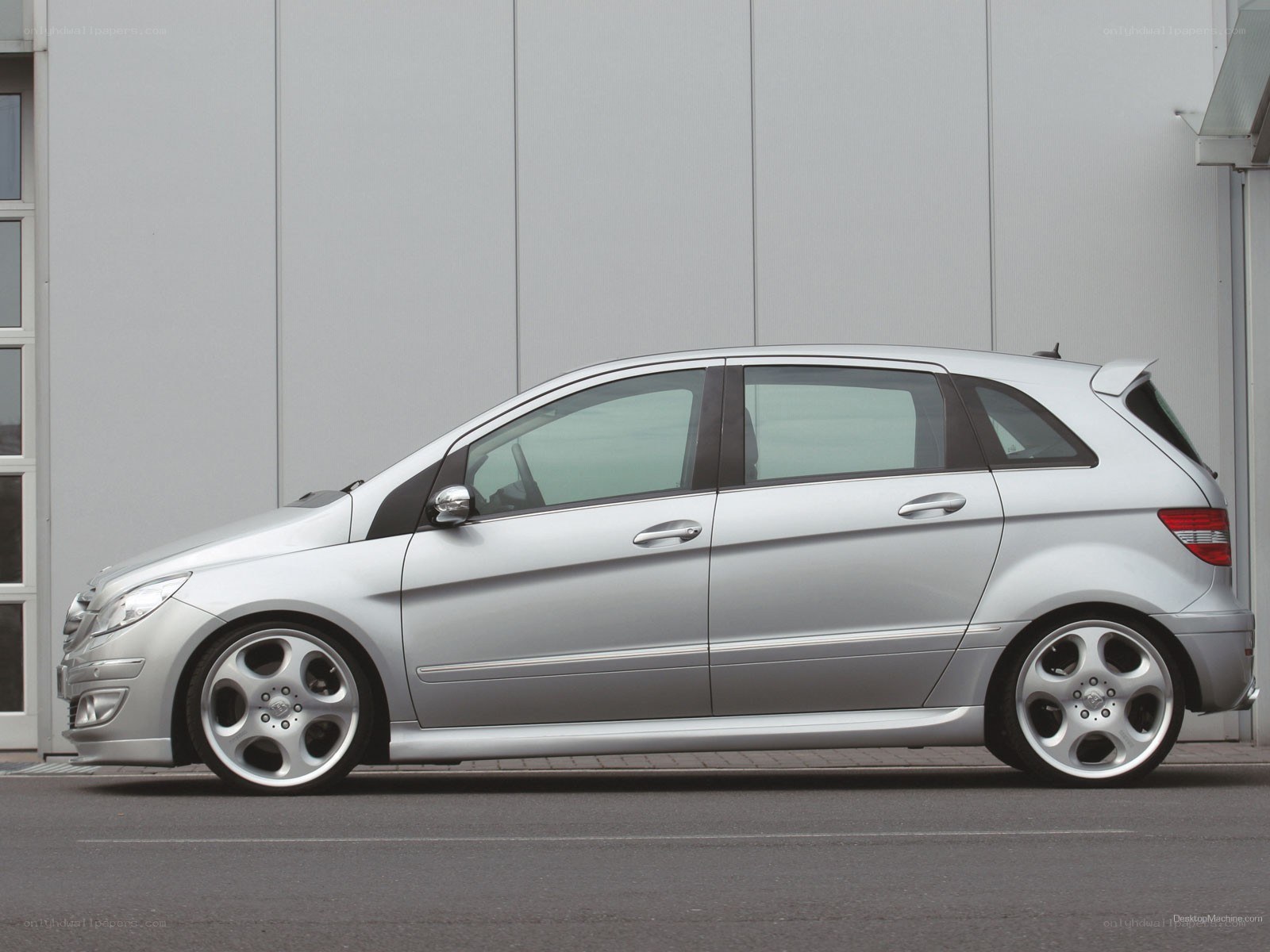 silver mercedes-benz b-class