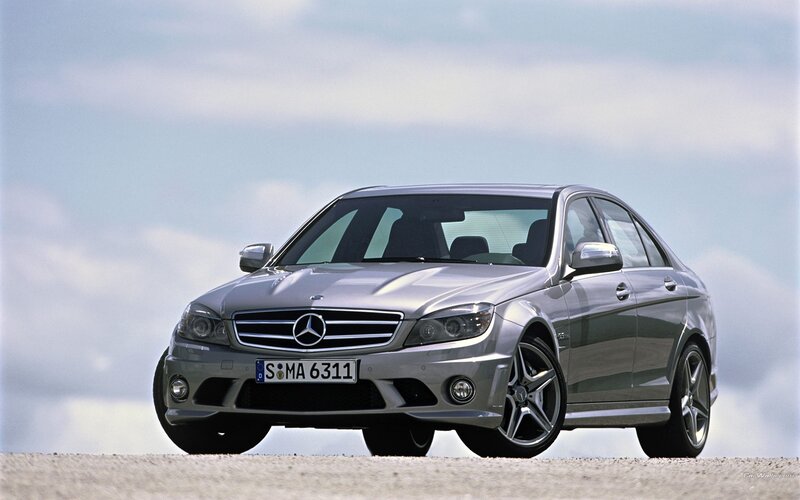 silver mercedes-benz c63 amg