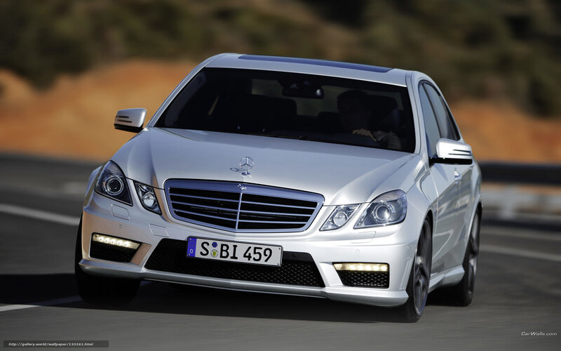 Silver Mercedes-benz Car — Dynamic, Afternoon