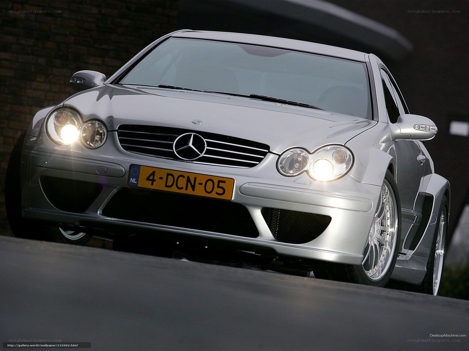 silver mercedes-benz car