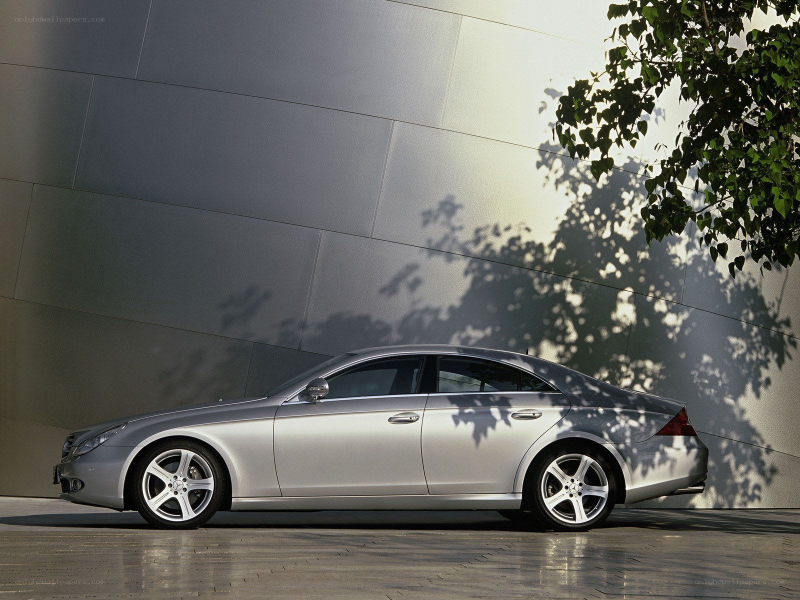 silver mercedes-benz cl-class