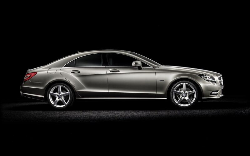 silver mercedes-benz clc