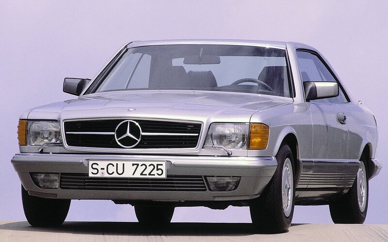 Silver Mercedes-Benz coupe