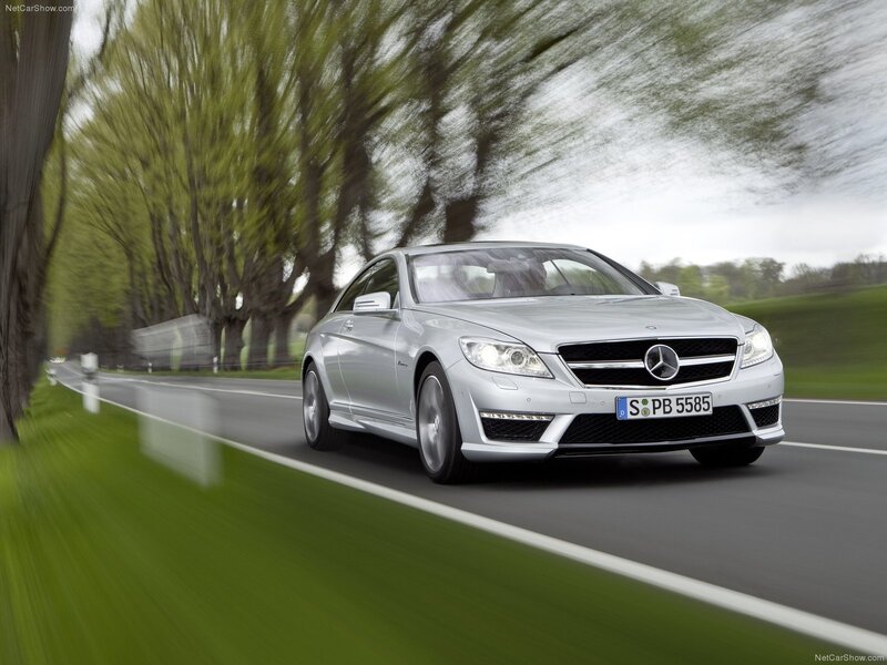 Silver Mercedes-Benz Coupe — Dynamic