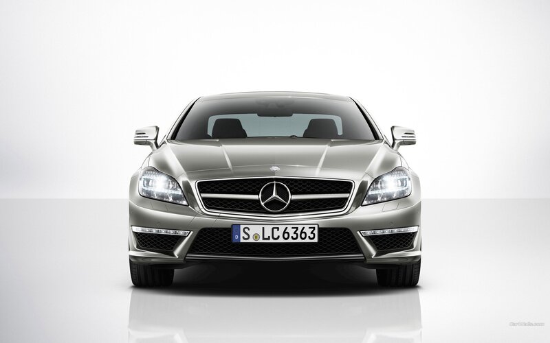 Silver Mercedes-benz Coupe — Neutral, Photograph, Car, Grille