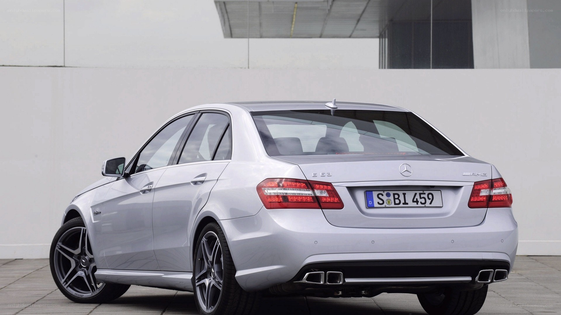 silver mercedes-benz e63 amg