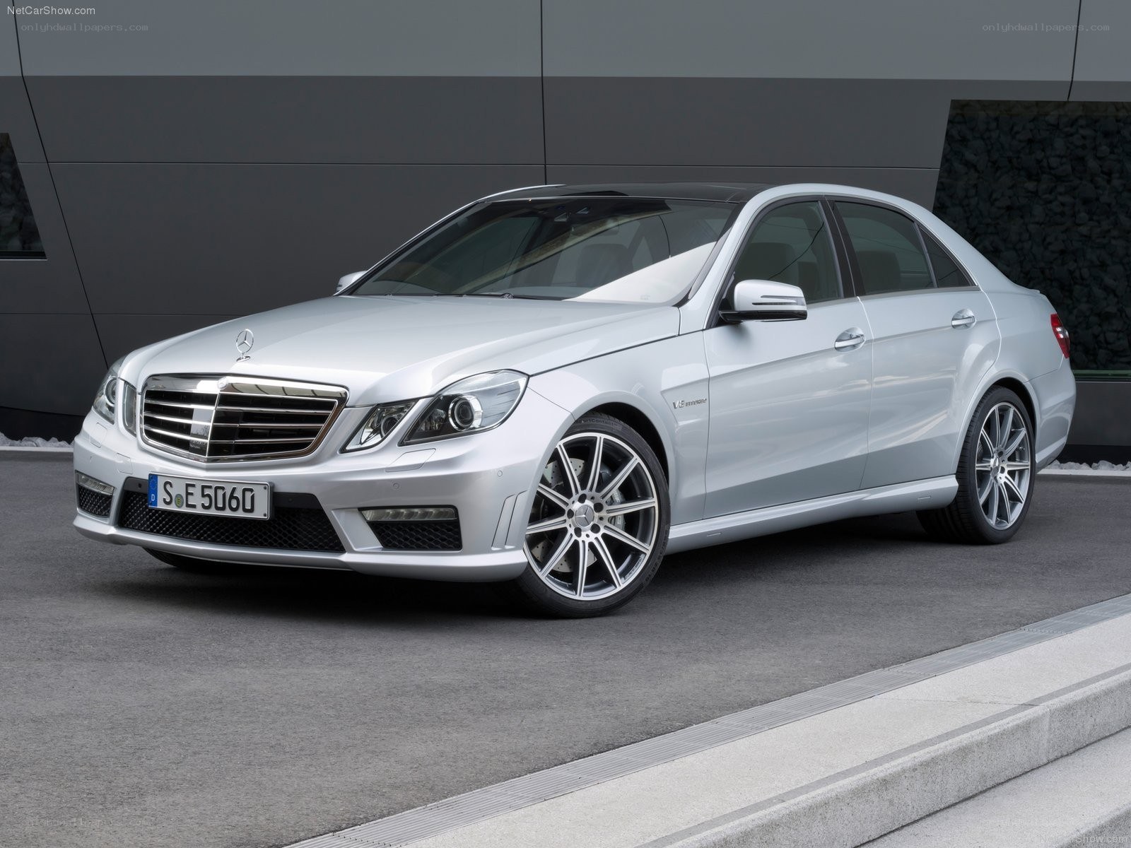silver mercedes-benz e63 amg
