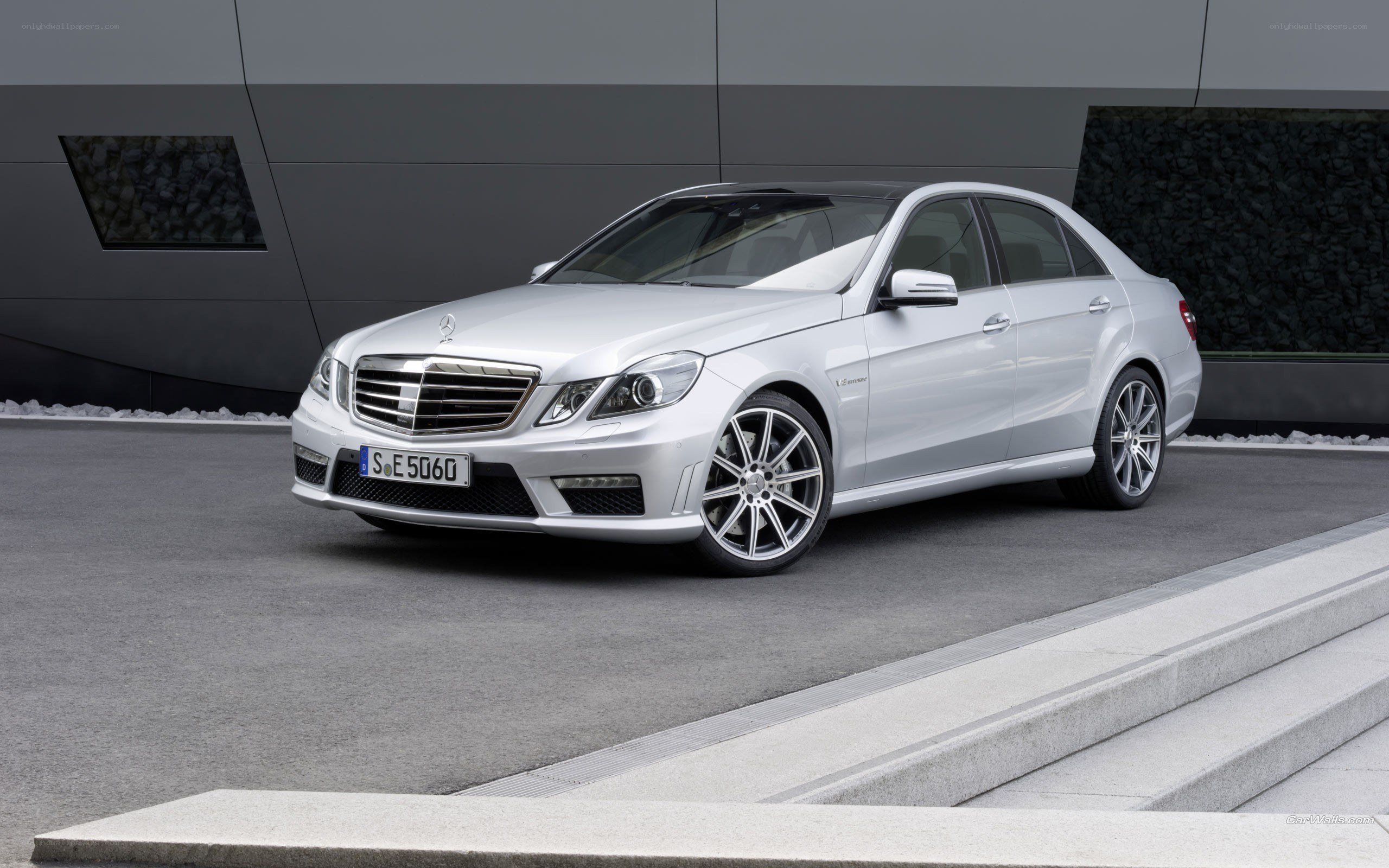 silver mercedes-benz e63 amg