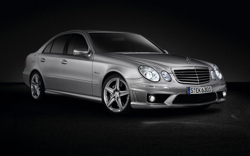 silver mercedes-benz e63 amg