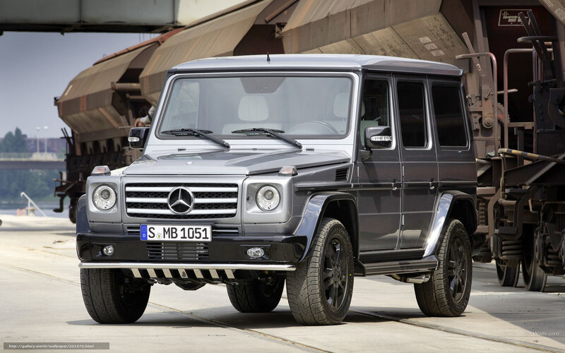 Silver Mercedes-benz G-class — Gray