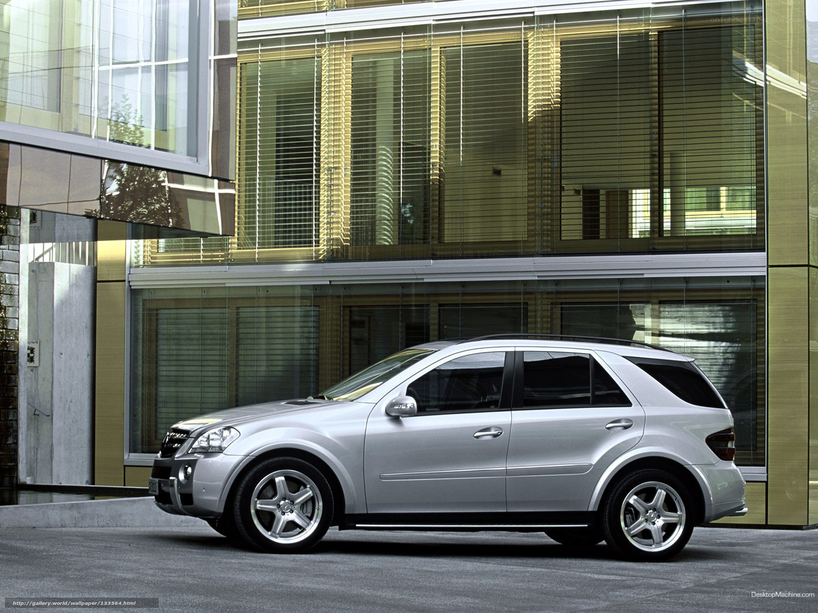 Silver Mercedes-Benz ML parked