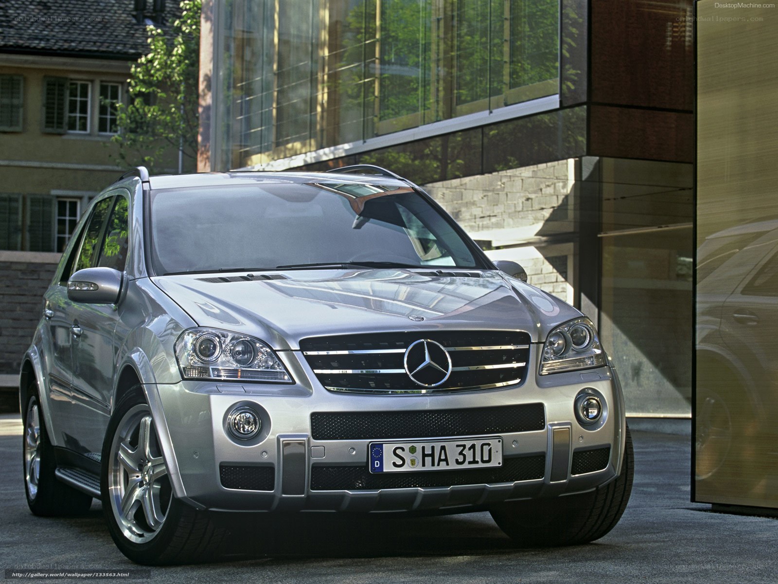 silver mercedes-benz ml500
