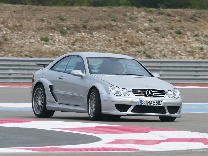 silver mercedes-benz on racetrack