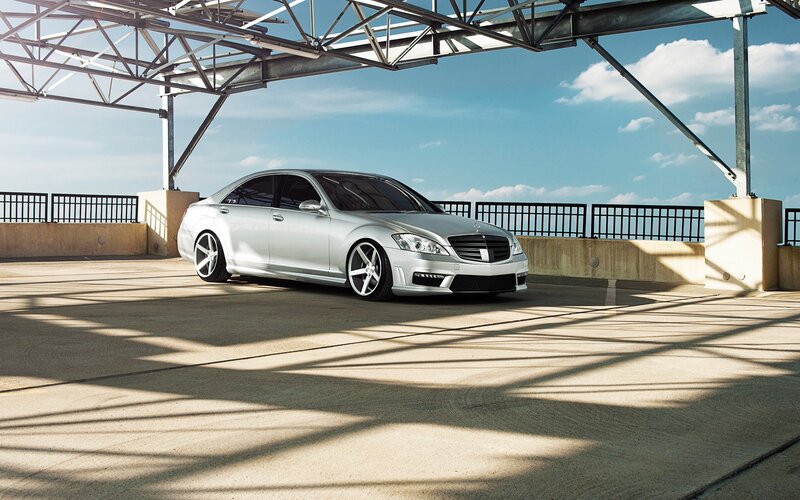 silver mercedes-benz on rooftop