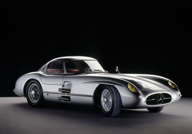 Silver Mercedes-Benz race car