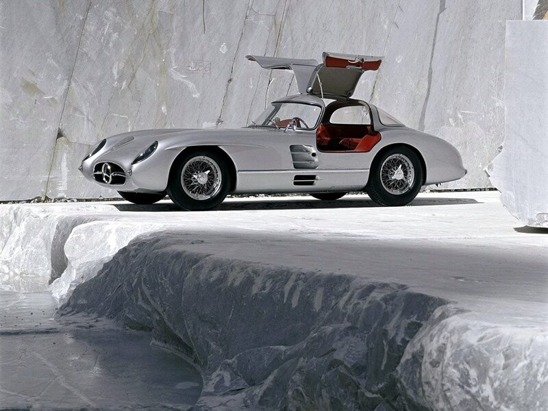 Silver Mercedes-Benz race car