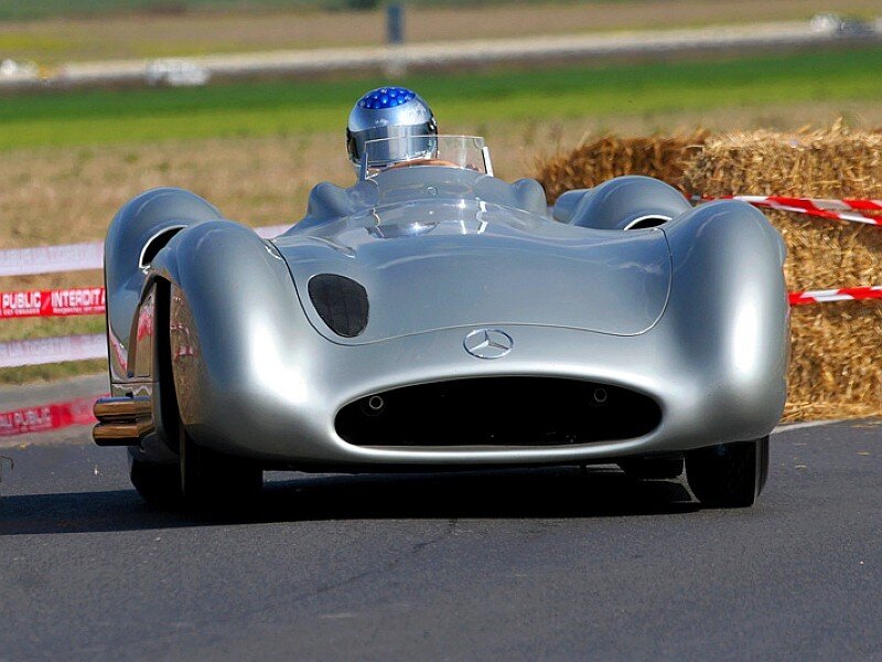 Silver Mercedes-Benz race car