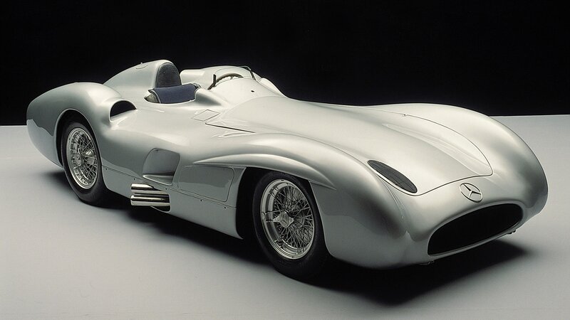 Silver Mercedes-Benz race car
