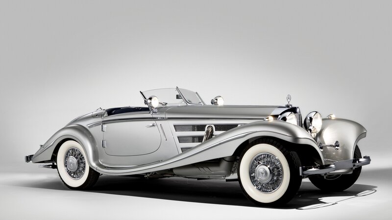 Silver Mercedes-Benz roadster