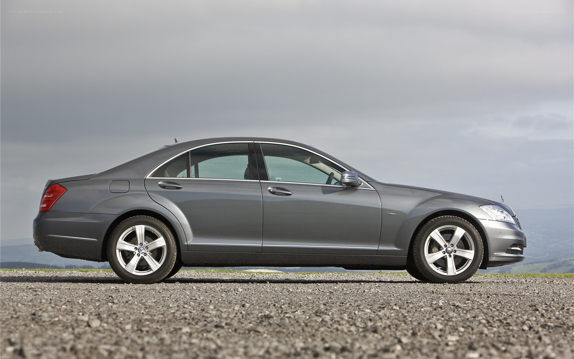 silver mercedes-benz s-class