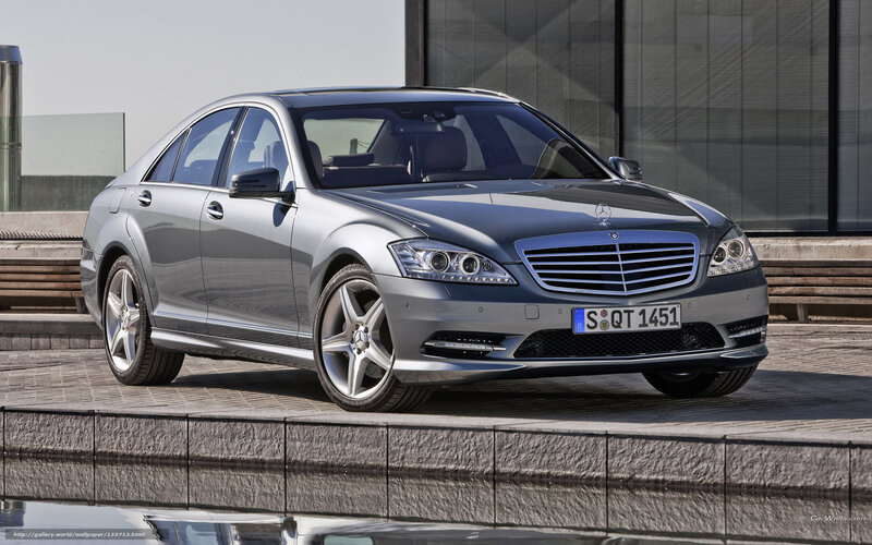 Silver Mercedes-benz S-class — Gray