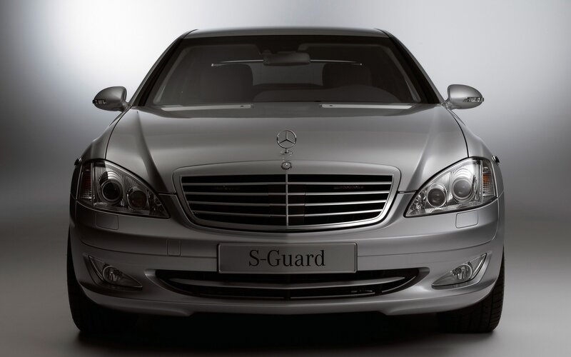 Silver Mercedes-Benz S-Guard