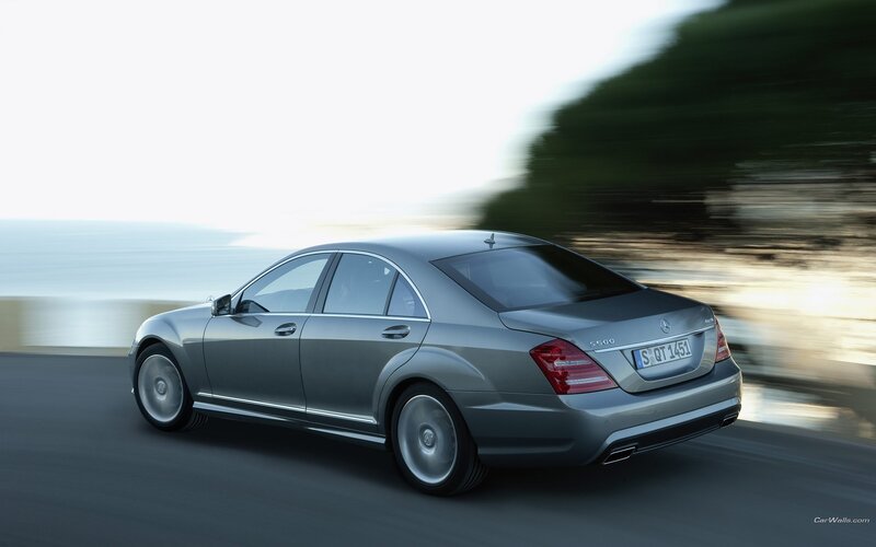 silver mercedes-benz s500 driving