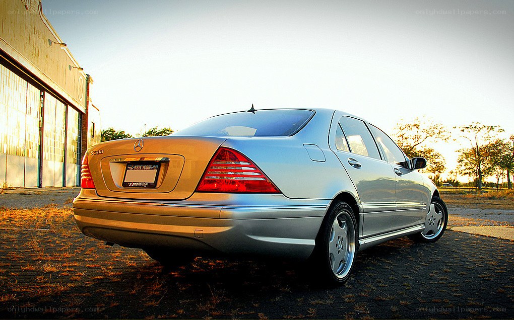 silver mercedes-benz s500