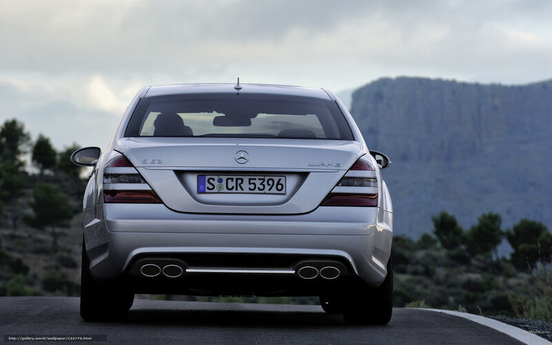 Silver Mercedes-Benz S55 AMG — Dramatic