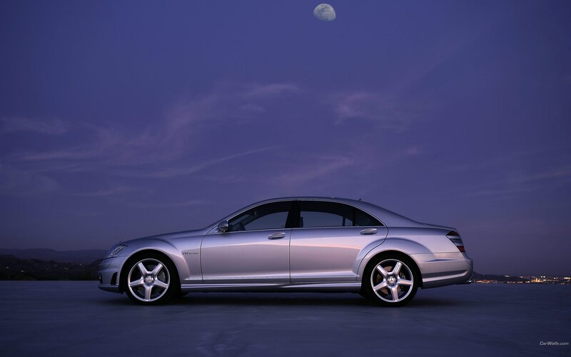 Silver Mercedes-Benz S63 AMG