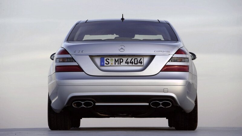 silver mercedes-benz s63 amg
