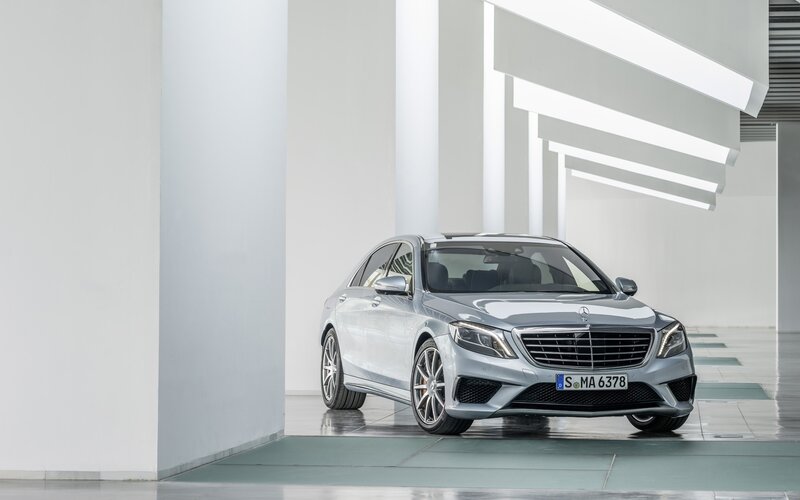 Silver Mercedes-Benz S63 AMG