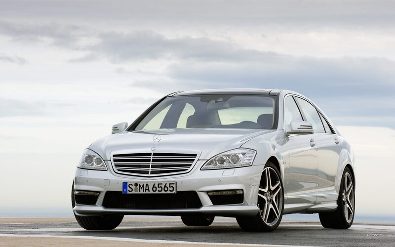 silver mercedes-benz s63 amg