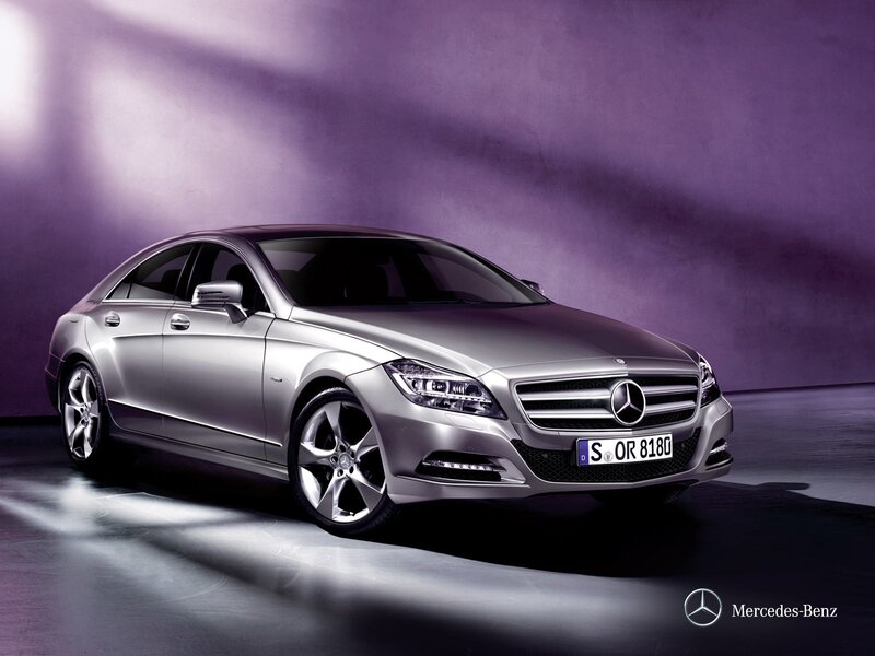 Silver Mercedes-benz Sedan — Dramatic, Photograph, Car, License Plate